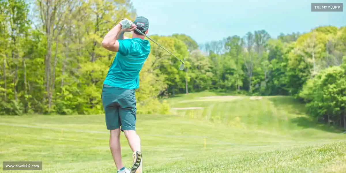 <strong>milan米兰</strong>🏂雪地上的飞驰，是自由与激情的碰撞！